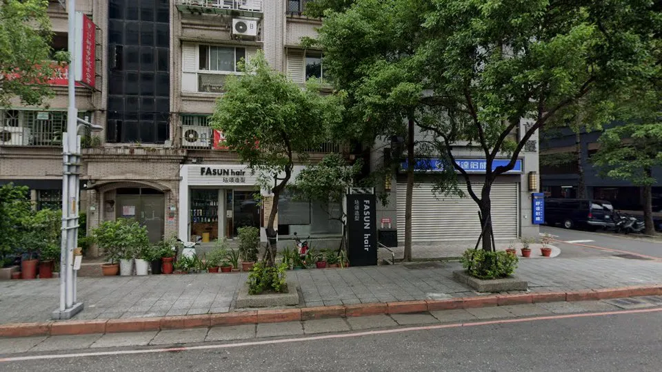 美國舒達名床 新板店